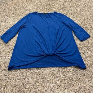 Blue Nordstrom brand “gibson look” 3/4 sleeve knot shirt